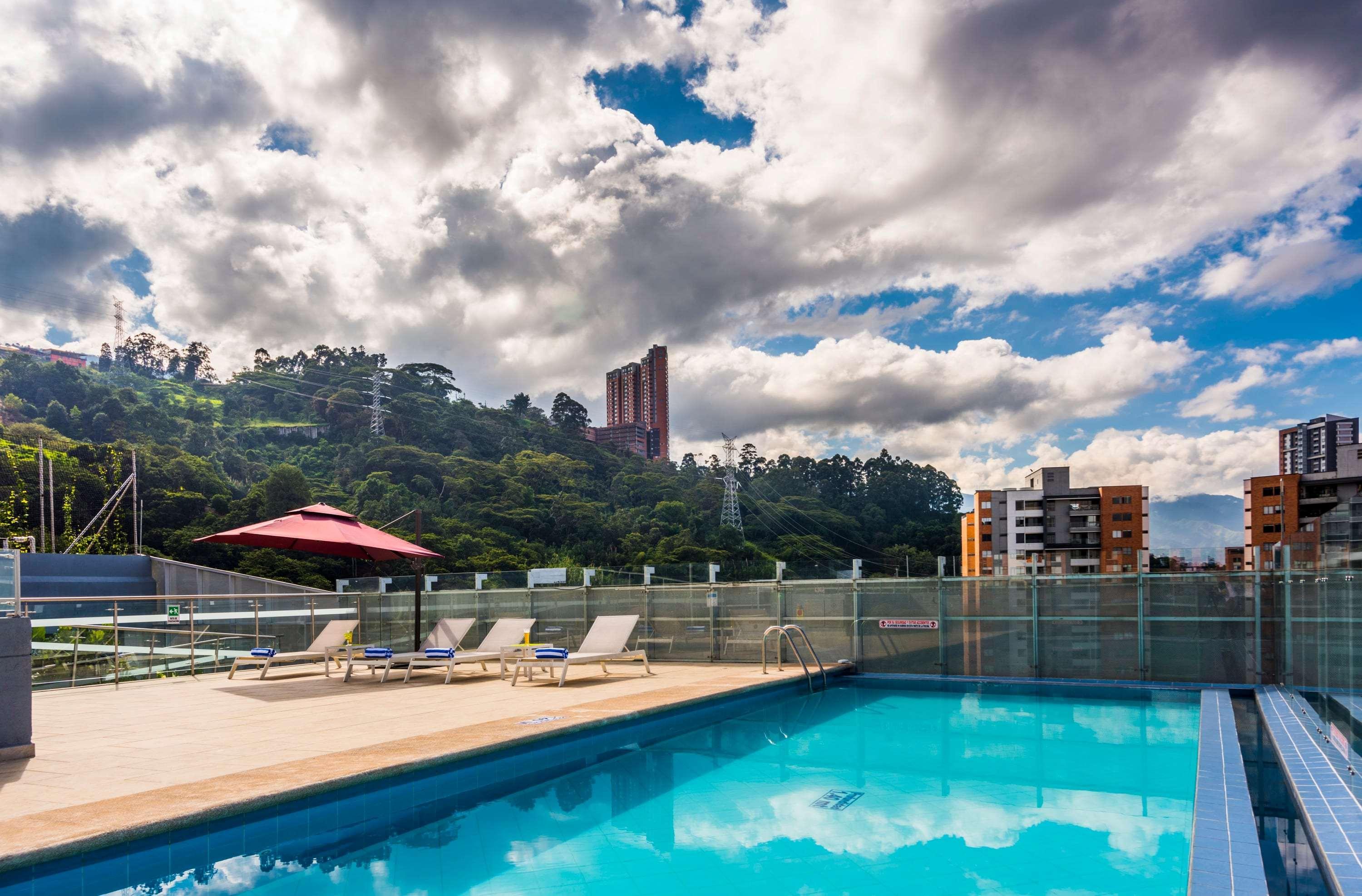 Hotel La Quinta By Wyndham Medellín Exteriér fotografie