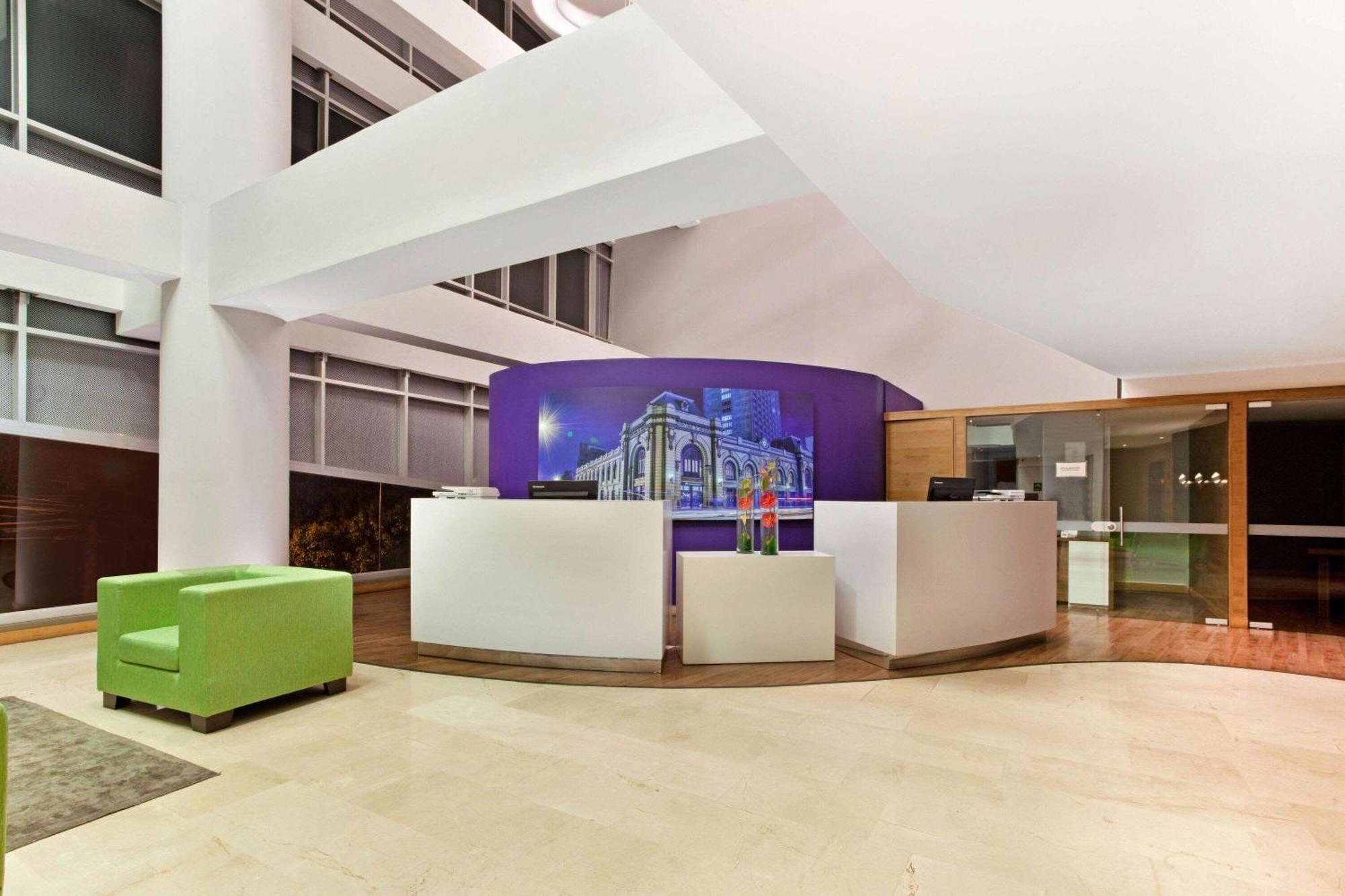 Hotel La Quinta By Wyndham Medellín Exteriér fotografie