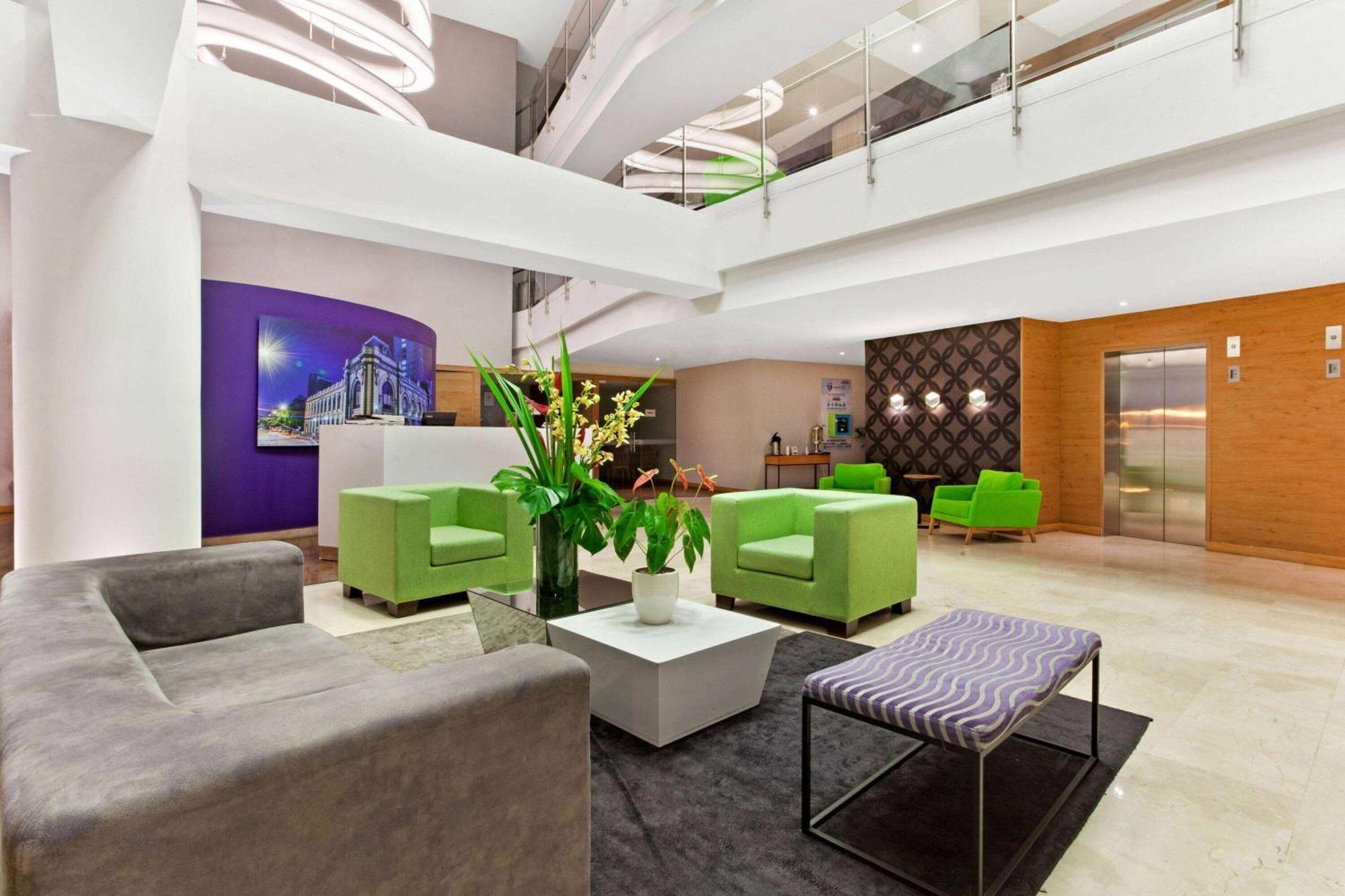 Hotel La Quinta By Wyndham Medellín Exteriér fotografie