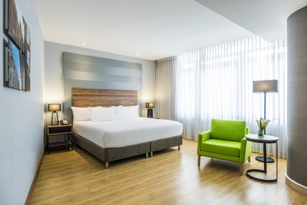 Hotel La Quinta By Wyndham Medellín Exteriér fotografie